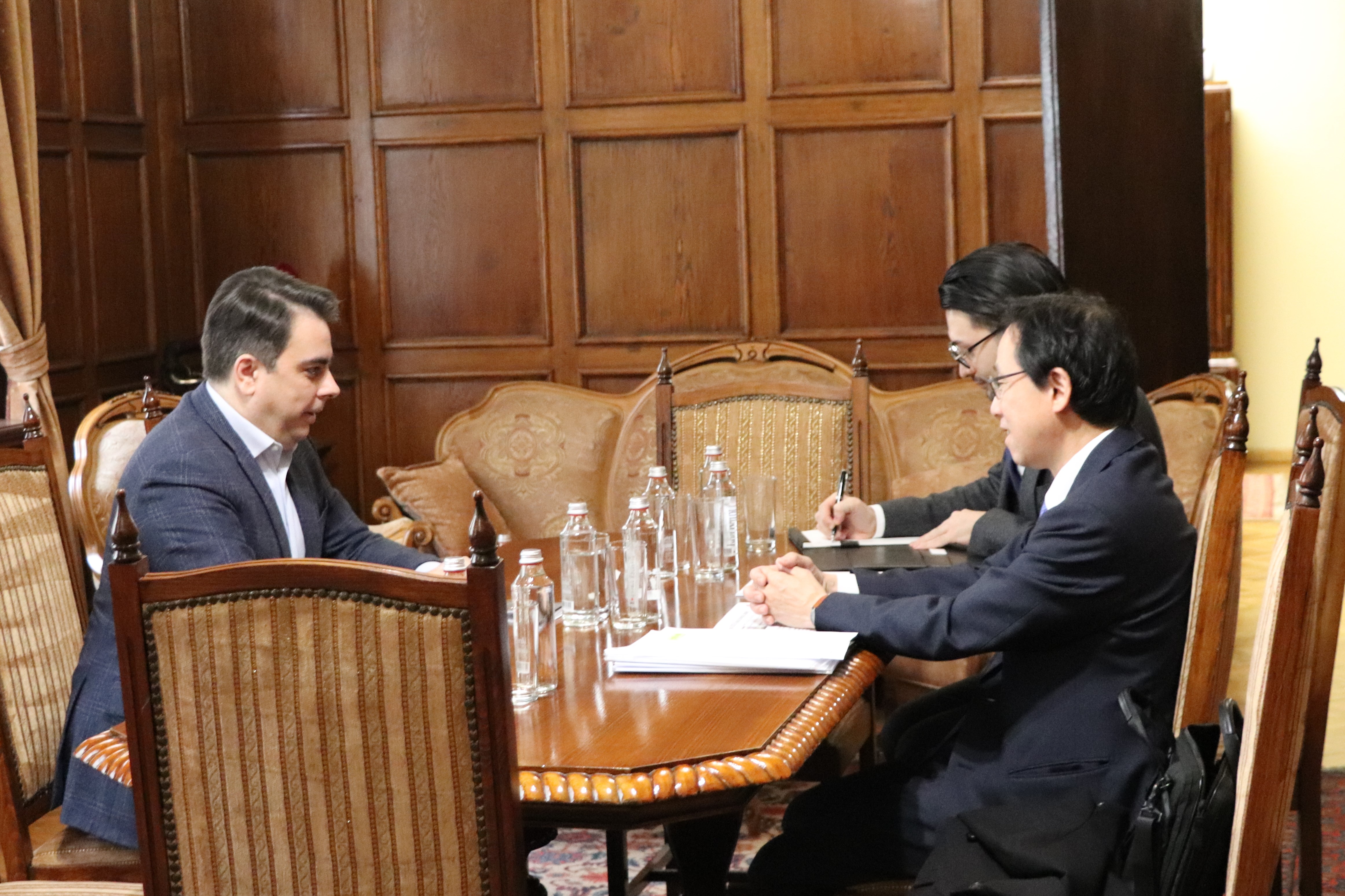 Deputy Prime Minister Assen Vassilev Meets Ambassador of Japan to Bulgaria