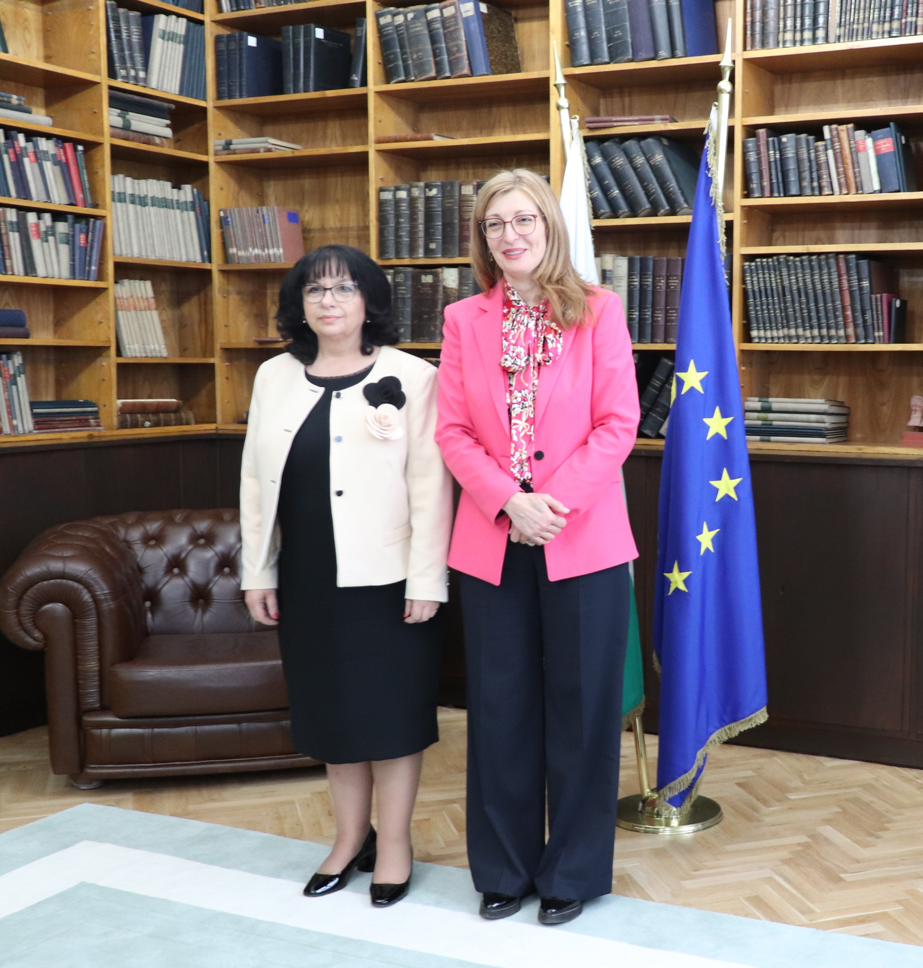 Minister of Finance Temenuzhka Petkova: “Bulgaria’s accession to the euro area remains a top priority for the Ministry of Finance and we continue working hard to achieve this”